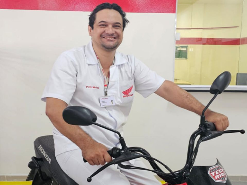 Brasileiro Clécio da Costa no Honda Global Motorcycle Technician Contest 2023